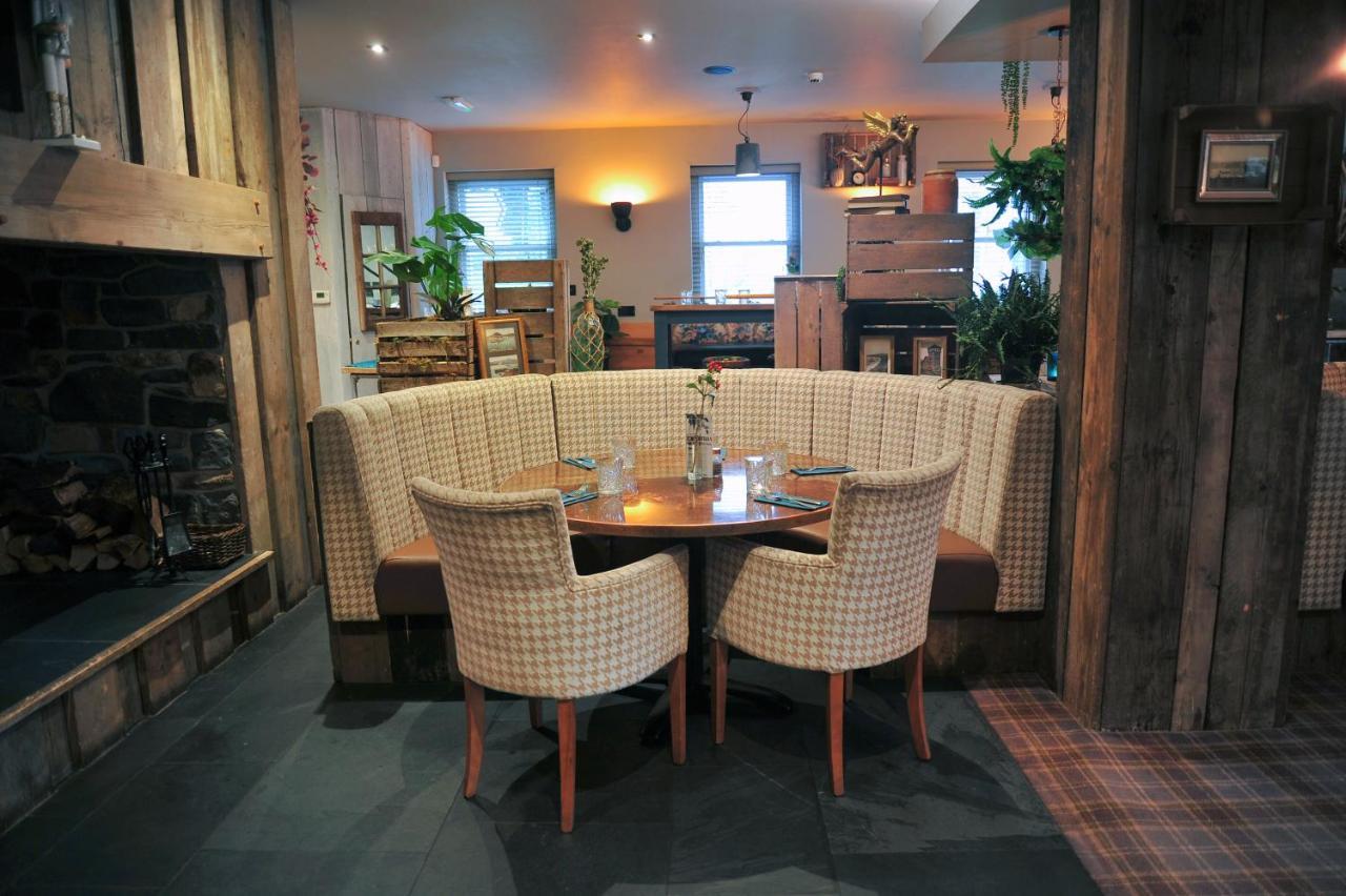 The Tal-Y-Cafn Hotel Conwy Eksteriør bilde