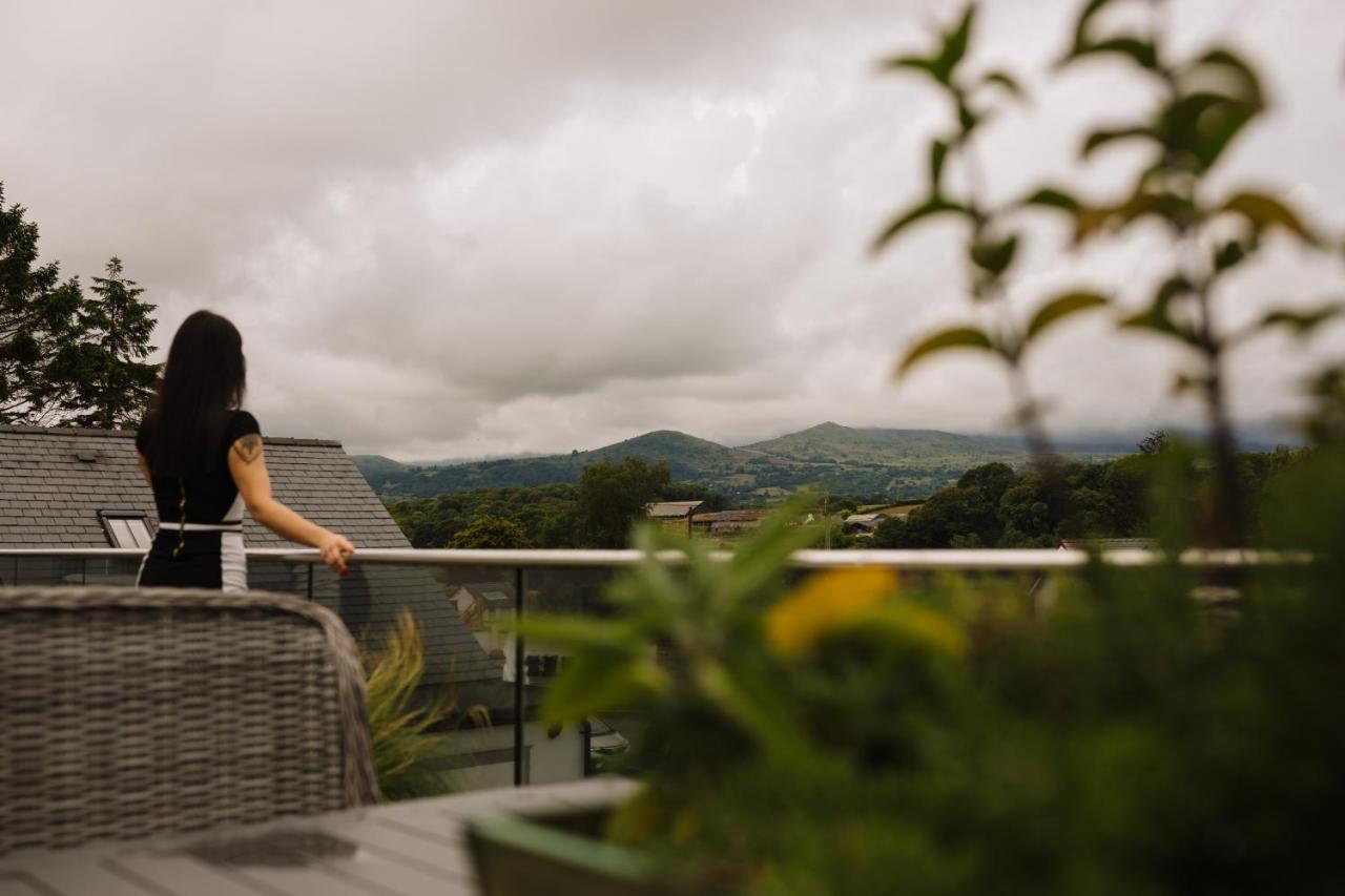 The Tal-Y-Cafn Hotel Conwy Eksteriør bilde